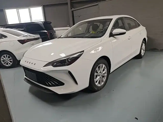 Фотография автомобиля — Roewe i5