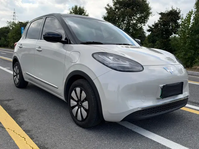 Wuling Bingo — Фото автомобиля 3