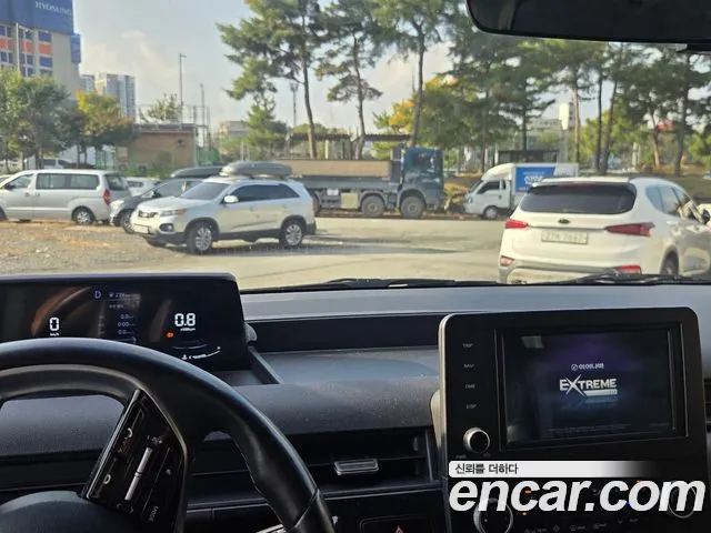 Hyundai Staria — Фото автомобиля 3
