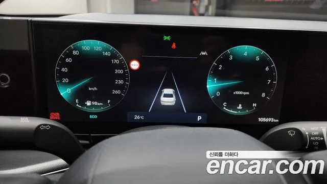 Hyundai Grandeur GN7 — Фото автомобиля 11