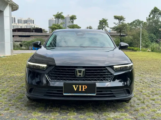 Honda Accord — Фото автомобиля 2
