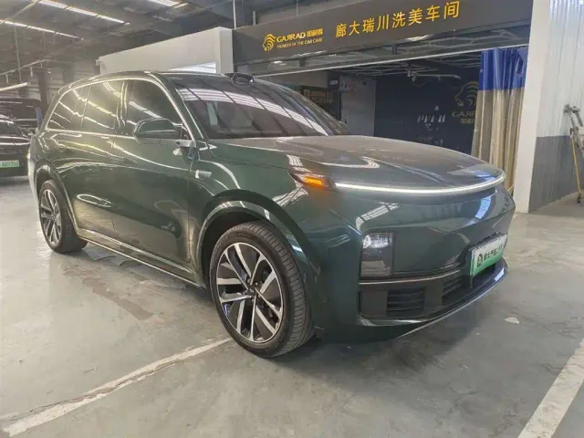 Li Auto L9 — Фото автомобиля 3