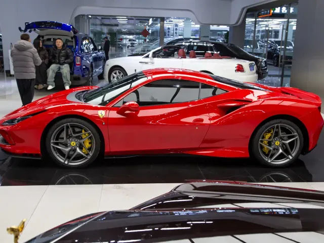 Ferrari F8 — Фото автомобиля 9