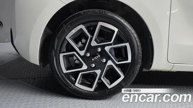 Kia RAY Новый Kia Ray Signature — Фото автомобиля 5