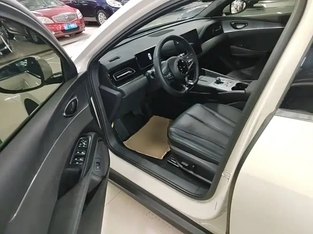 BYD Seal 06 — Фото автомобиля 15