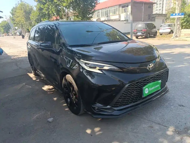Toyota Granvia — Фото автомобиля 3