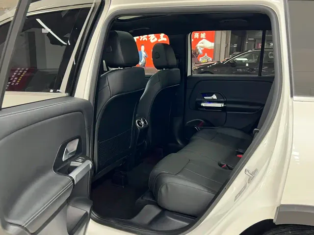 Mercedes-Benz GLB-Class — Фото автомобиля 11