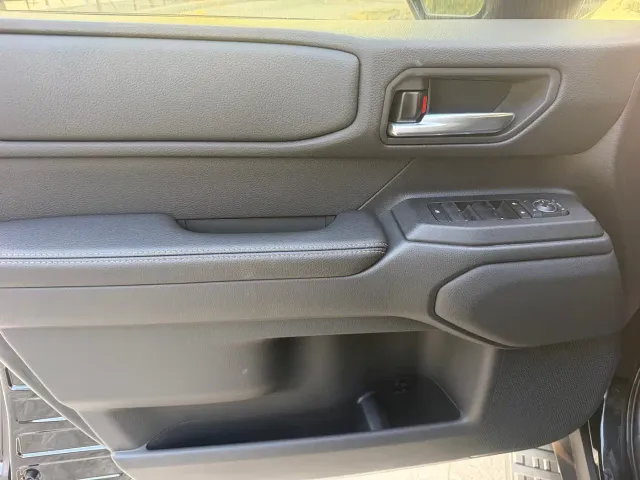 Toyota Prado — Фото автомобиля 9