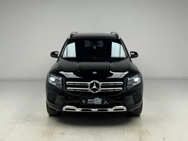 Mercedes-Benz GLB-Class — Фото автомобиля 2