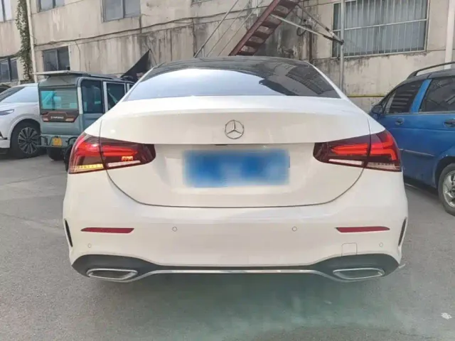 Mercedes-Benz A-Class — Фото автомобиля 5