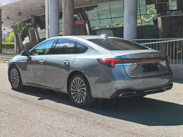 Buick LaCrosse — Фото автомобиля 6