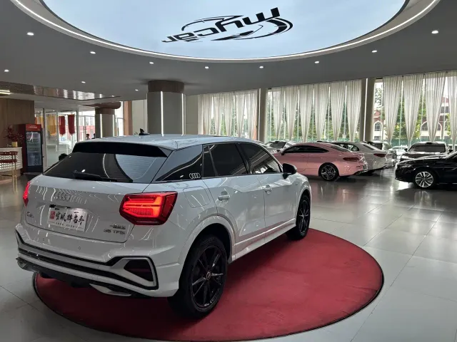 Audi Audi Q2L 2022 35 TFSI Progressive Dynamic — Фото автомобиля 5