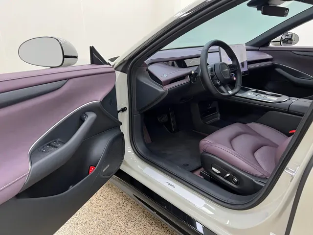 Xiaomi SU7 — Фото автомобиля 15