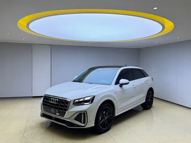 Фотография автомобиля — Audi Q2L