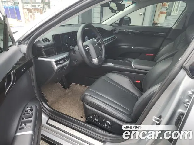 Hyundai Grandeur GN7 — Фото автомобиля 10