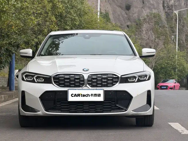 BMW 3 Series — Фото автомобиля 2