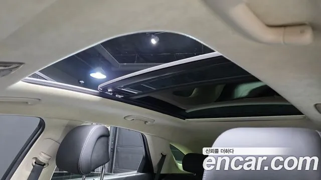 Genesis GV70 — Фото автомобиля 18