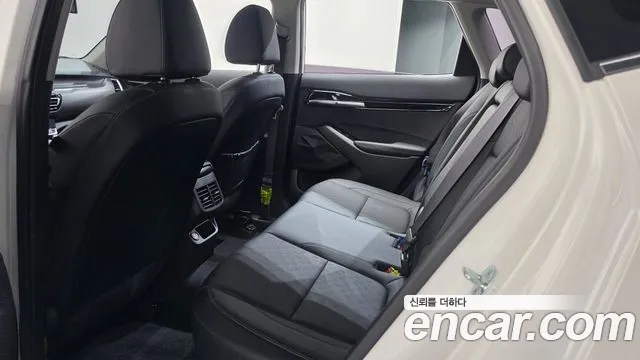 Kia Seltos — Фото автомобиля 11