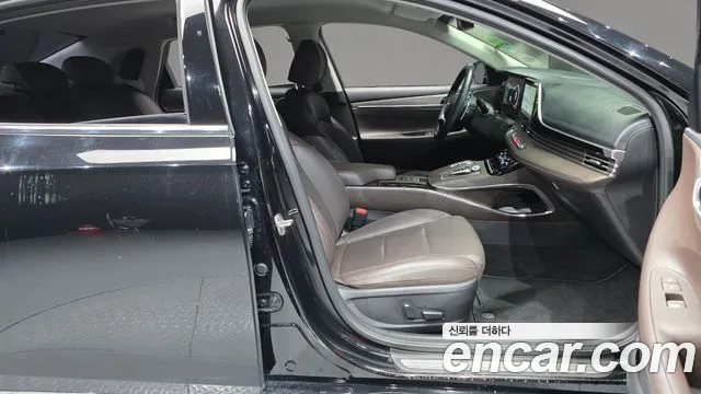 Hyundai Grandeur Grandeur (New) — Фото автомобиля 11