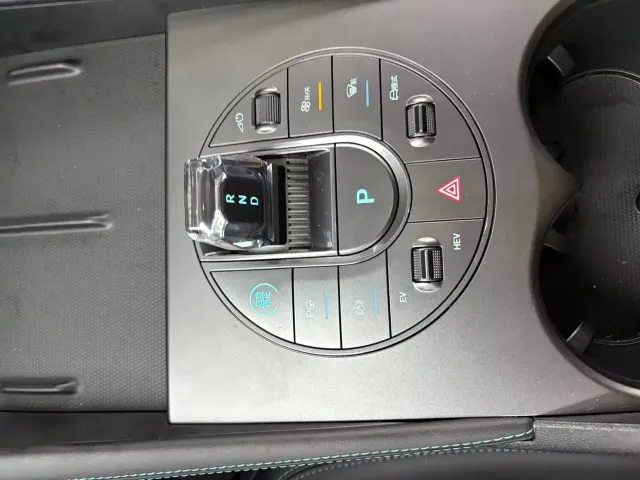 BYD Seal 06 — Фото автомобиля 10