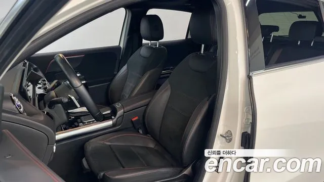 Mercedes-Benz GLA-Class — Фото автомобиля 11