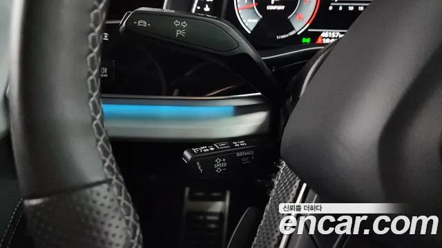 Audi Q8 55 TFSI quattro Premium — Фото автомобиля 23