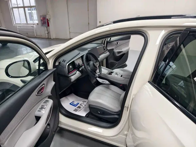 BYD Sealion 05 EV — Фото автомобиля 15
