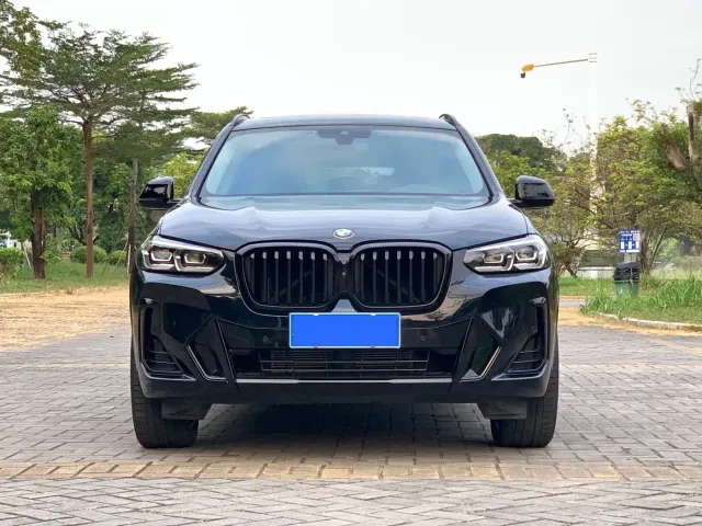 BMW X3 — Фото автомобиля 2