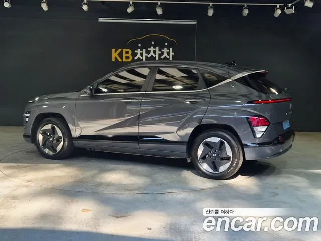 Hyundai Kona — Фото автомобиля 3