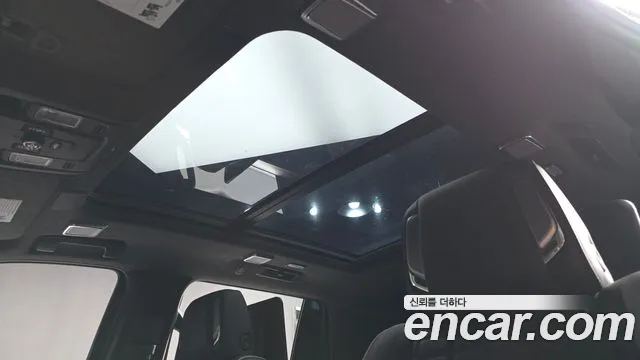 Cadillac Escalade 5th Gen — Фото автомобиля 19