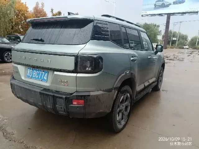 Jetour T1 — Фото автомобиля 4
