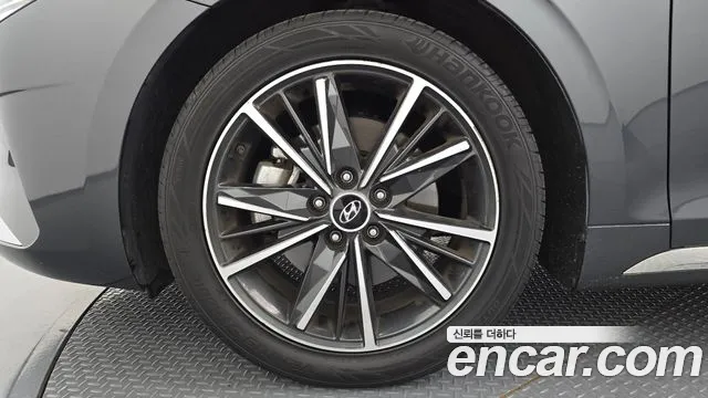 Hyundai Grandeur Grandeur (New) — Фото автомобиля 5