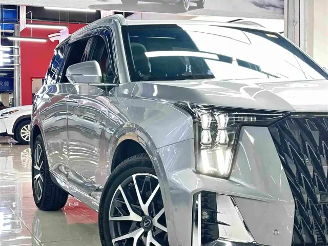 GAC Trumpchi GS8 — Фото автомобиля 6
