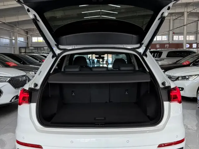 Audi Q3 — Фото автомобиля 21