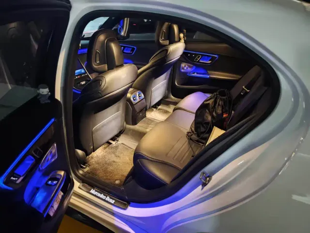 Mercedes-Benz C-Class — Фото автомобиля 6