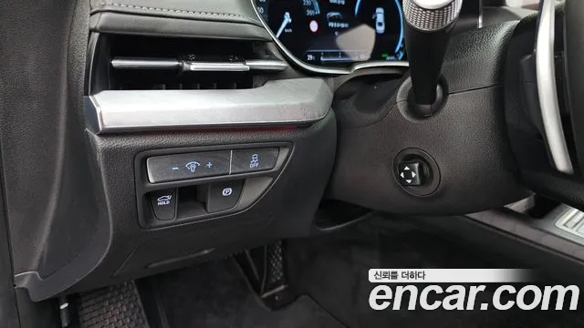 Genesis G80 Electrified G80 (RG3) — Фото автомобиля 24