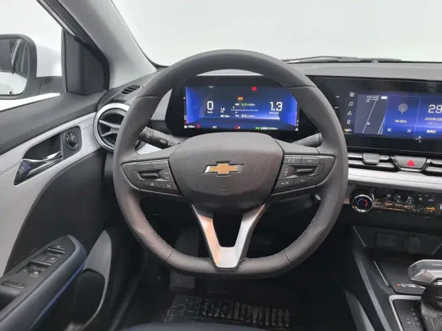 Chevrolet Monza — Фото автомобиля 11