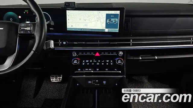 Hyundai Santa Fe — Фото автомобиля 20