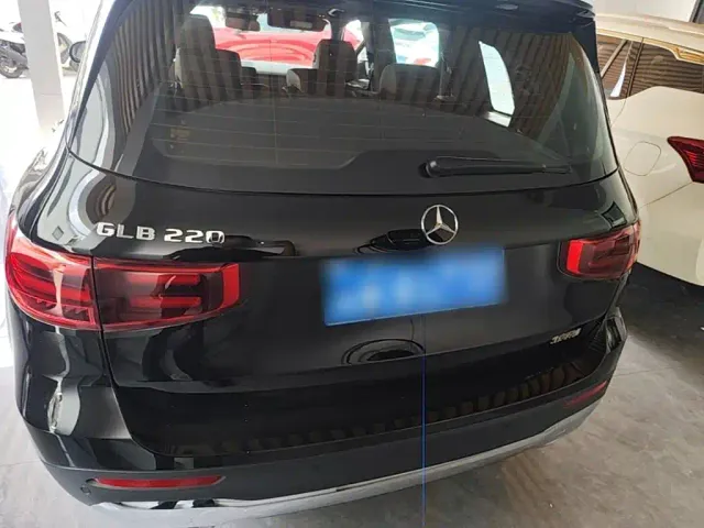 Mercedes-Benz GLB-Class — Фото автомобиля 5