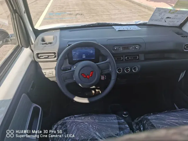 Wuling Zhiguang NEV — Фото автомобиля 9