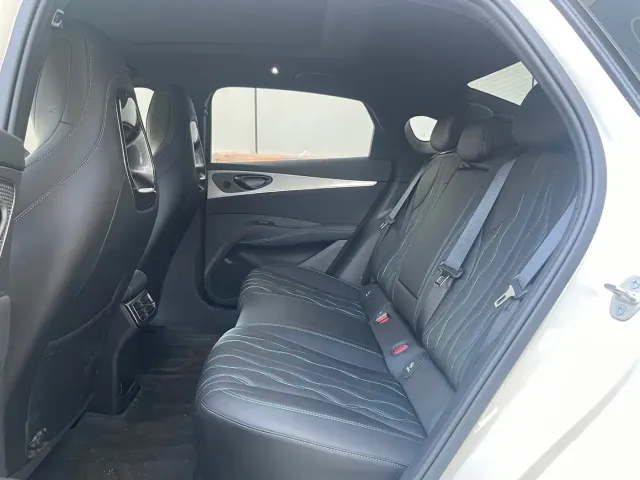 BYD Seal 06 — Фото автомобиля 11