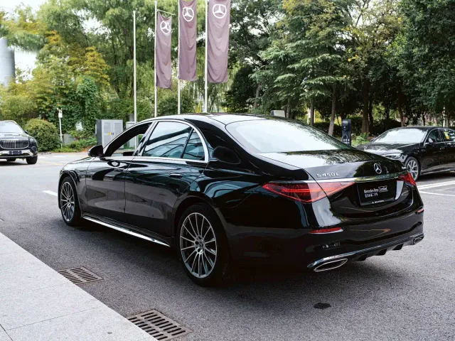 Mercedes-Benz S-Class — Фото автомобиля 6