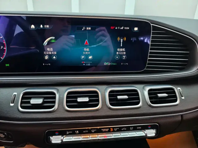 Mercedes-Benz GLE-Class — Фото автомобиля 16