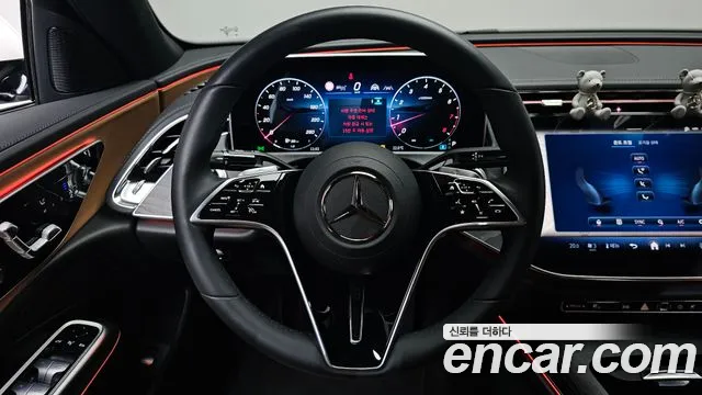 Mercedes-Benz E-Class W214 — Фото автомобиля 13