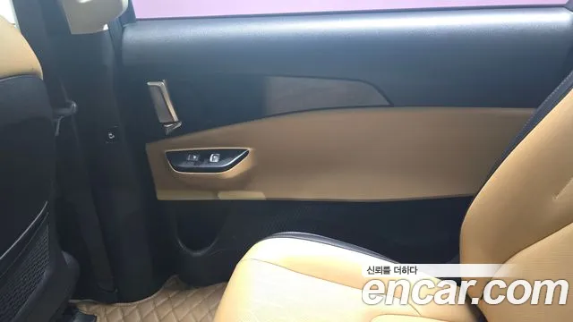 Kia Canival Carnival 4 поколение Дизель 9 мест Prestige — Фото автомобиля 23
