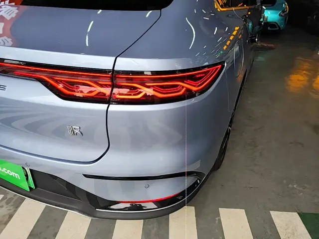 BYD Han — Фото автомобиля 7