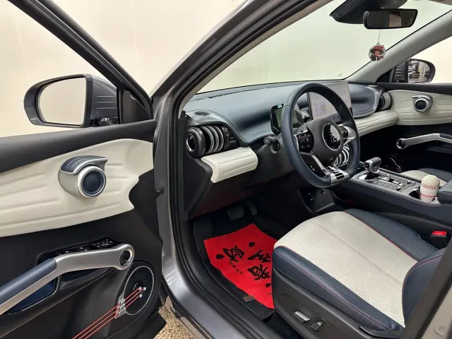 BYD Yuan PLUS — Фото автомобиля 13