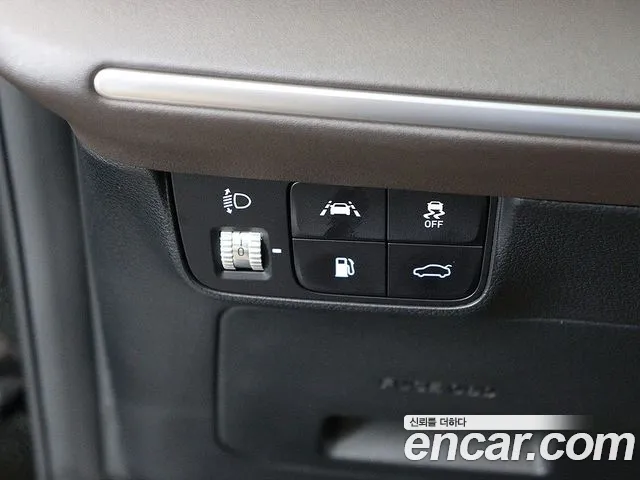 Hyundai Grandeur Grandeur (New) — Фото автомобиля 10
