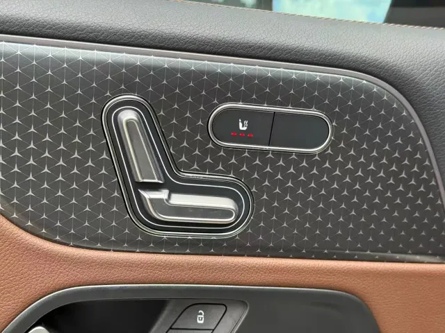Mercedes-Benz GLB-Class — Фото автомобиля 11