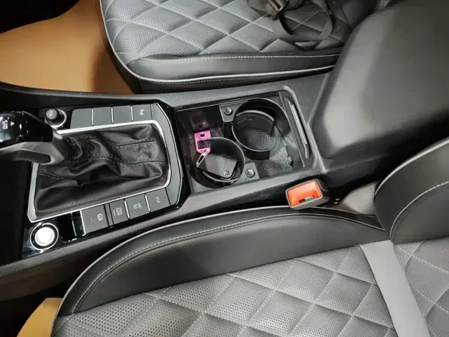 Volkswagen Sagitar — Фото автомобиля 8